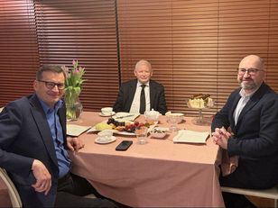 WP: Przełom w rozmowie Kaczyńskiego z Morawieckim. Ustalono zasady działania stowarzyszenia