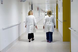 Szpitale bez pieniędzy na wypłaty. Obarczają winą NFZ