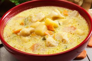 Babcia tak podkręcała smak kalafiorówki. Nikt nie mówił, iż to mdła papka