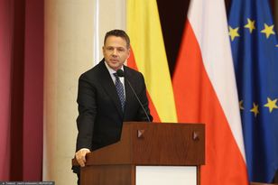 Wszedł na posiedzenie Rady. Tak się tłumaczy Trzaskowski