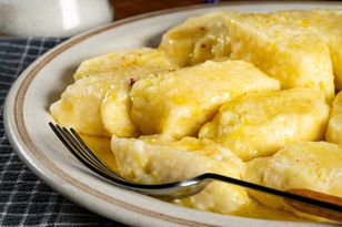 Mięciutkie i delikatne kopytka. Smaczniejsze choćby niż z baru mlecznego