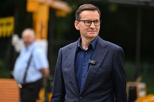 Sondaż: partia Morawieckiego Rozwój Plus weszłaby do Sejmu po rozłamie w PiS