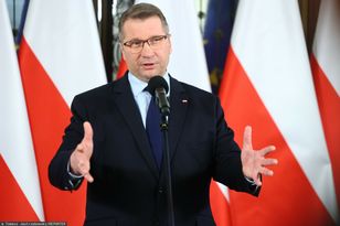 Czarnek zapowiada rewolucję w programie 800+. Rzucił pomysł