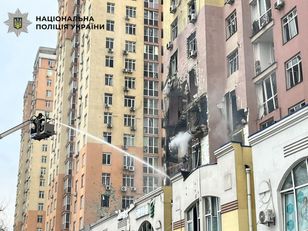 Dron wybuchł przy budynku w Kijowie – szokujące materiały w sieci