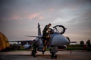 Szwecja: rozmowy z Ukrainą o myśliwcach Gripen idą sprawnie