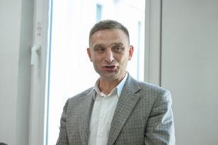 Proces Roberta Bąkiewicza. Obrońcy chcą wyłączenia sędzi