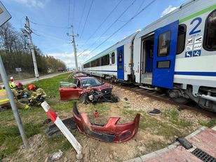 Poważny wypadek. Ruch pociągów został wstrzymany