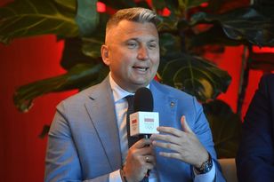 Miliony płyną do PKOI. Koalicja rządząca ma wątpliwości