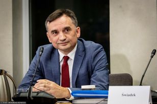 Ziobro ucieknie do USA? Sikorski rozmawiał z ambasadorem