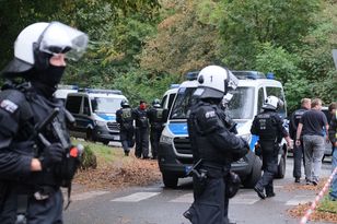 Pilna obława w Niemczech. Policja odkryła wyrzutnie