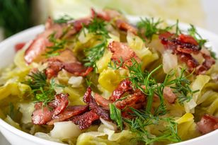 W Lidlu i Biedronce już dostępna. Kup i zasmaż z koperkiem. To świetny dodatek do kotleta.