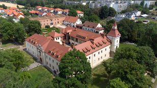 Renesansowy zamek na Górnym Śląsku wystawiony na sprzedaż za 15 mln zł