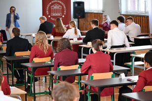 Maturalny maraton rozpoczęty. Półtora rocznika walczy o indeksy