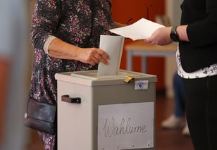 Wielki sprawdzian dla Merza. Kolejny land poszedł do urn