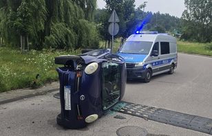 Drunk 67-year-old woman rolls car with 9-year-old granddaughter in Olsztyn
