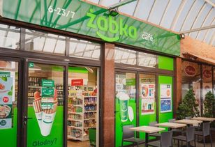 Japoński gigant przejmie Żabkę? Kurs akcji wystrzelił