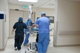 Ogromne zarobki lekarzy w Koszalinie. Szpital reaguje na doniesienia