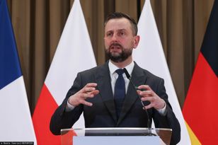"Największa bzdura". Szef MON ostro odpowiedział PiS-owi