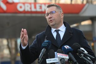 Czarnek tłumaczy się z fotowoltaiki. "Codziennie o tym myślę"