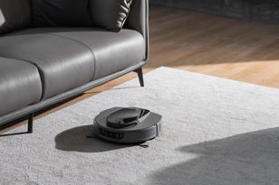 Niewidzialny brud i brak czasu. Jak nowoczesne roboty kończą z "drugim etatem" w polskich domach?