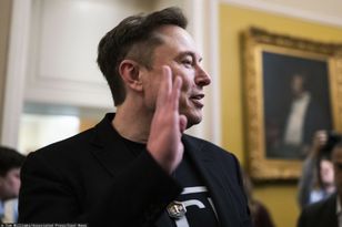 Musk odpowiada Sikorskiemu. "Siedź cicho, mały człowieku"