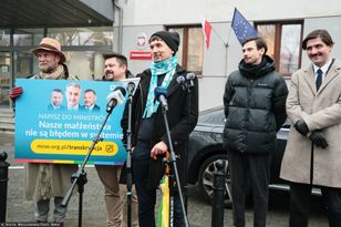 Rządowa wojna o małżeństwa jednopłciowe