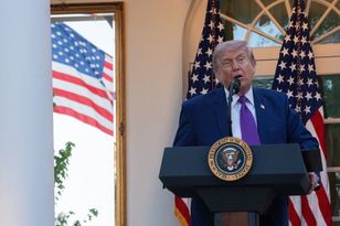 Media: Trump rozważa wznowienie działań zbrojnych wobec Iranu