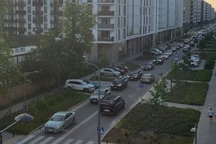 Remont koszmarem. Mieszkańcy mają problem, żeby wyjechać. Korki są gigantyczne