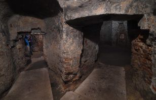 Jedno z najbardziej tajemniczych miejsc w Warszawie. Ruszyły prace w podziemnym zabytku