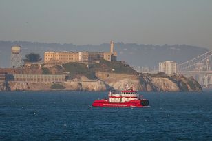 Łódź wywróciła się w Zatoce San Francisco – jedna osoba zginęła, dwie zaginęły