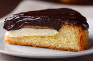 Bostońskie ciasto z kremem. Jest łatwe, a robi ogromne wrażenie