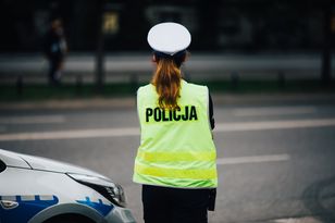 Niebezpieczny wypadek w Grzymałkowie. 12-latek zderzył się z volvo