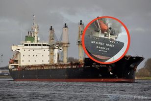 Osiadł przy irańskiej wyspie. Trwają poszukiwania załogi