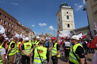 Protest "Solidarności" w Warszawie. "Razem Dla Polski i Polaków"