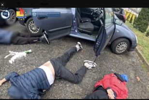 "Wyprali" blisko 10 mln. Międzynarodowa grupa przestępcza rozbita przez policję