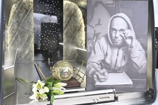 Tłumy na pogrzebie Pono. Warszawa żegna pioniera hip-hopu