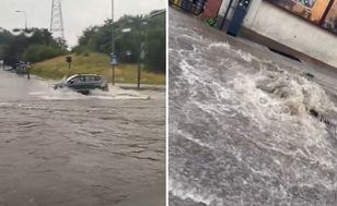 Nawałnica zalała ulice Bydgoszczy, drzewo zmiażdżyło samochody