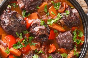 W Andaluzji się zajadają. Polacy dziś patrzą na to wyjątkowe mięso z niechęcią, choć w PRL-u było przysmakiem