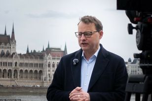"Jesteśmy blisko". Szef MSWiA: Romanowski jest w Europie