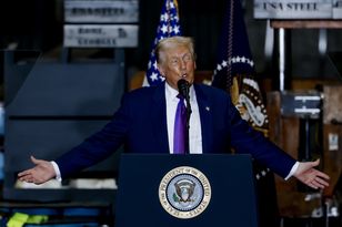 Działo się w nocy. Trump rozważa atak na Iran i podejmuje krok ws. UFO