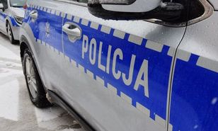 Uratowano zaginionego seniora w Bielsku-Białej po nocnej akcji.