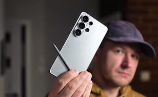 Smartphone market to shrink 14.3% in 2026 as prices rise and cheap models vanish