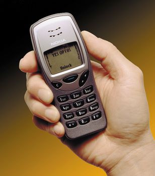 Pasjonat buduje ulepszoną Nokię 3210 — kultowy telefon wraca w nowej wersji