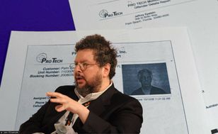 Profesor Yale w aktach Epsteina. Polecał studentkę