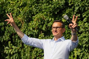 Odejście Morawieckiego nie pomaga prawicy. Wyniki nowego sondażu