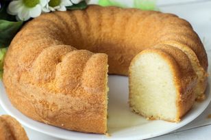 Prosty przepis na wilgotną i mięciutką babkę drożdżową. Tak banalna, iż zrobisz z zamkniętymi oczami