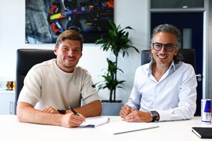 Verstappen podjął decyzję. Nowy kontrakt aż do 2030 r.