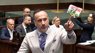 Sceny w Sejmie. Kowalski nie mógł się wypowiedzieć. "Byś się wstydził"