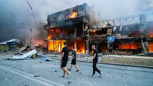 Krajobraz jak po apokalipsie. Wstrząsające nagranie z Kijowa