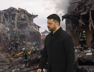 Zełenski o "trwającej już III wojnie światowej". Ekspert się zgadza